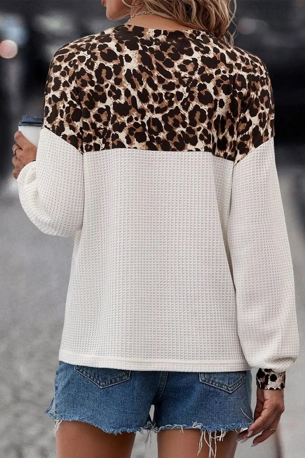 Sweaters Love Salve White leopard v-neck knit top