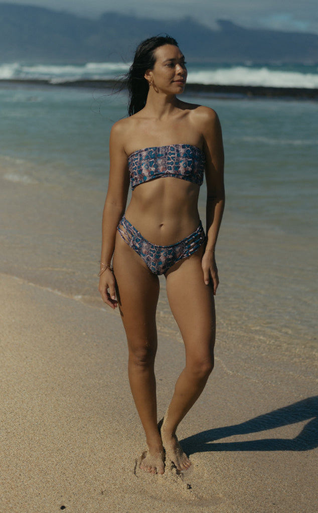 Braga de bikini de tiras Banzai Beach