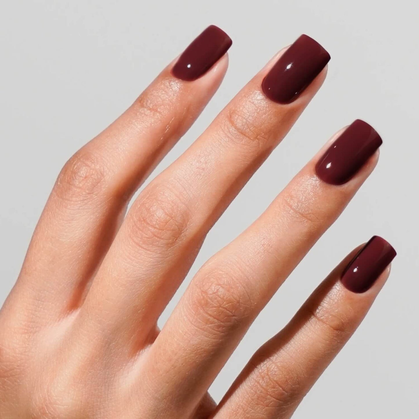 Luxio - Bordeaux Gel Polish, 15ml