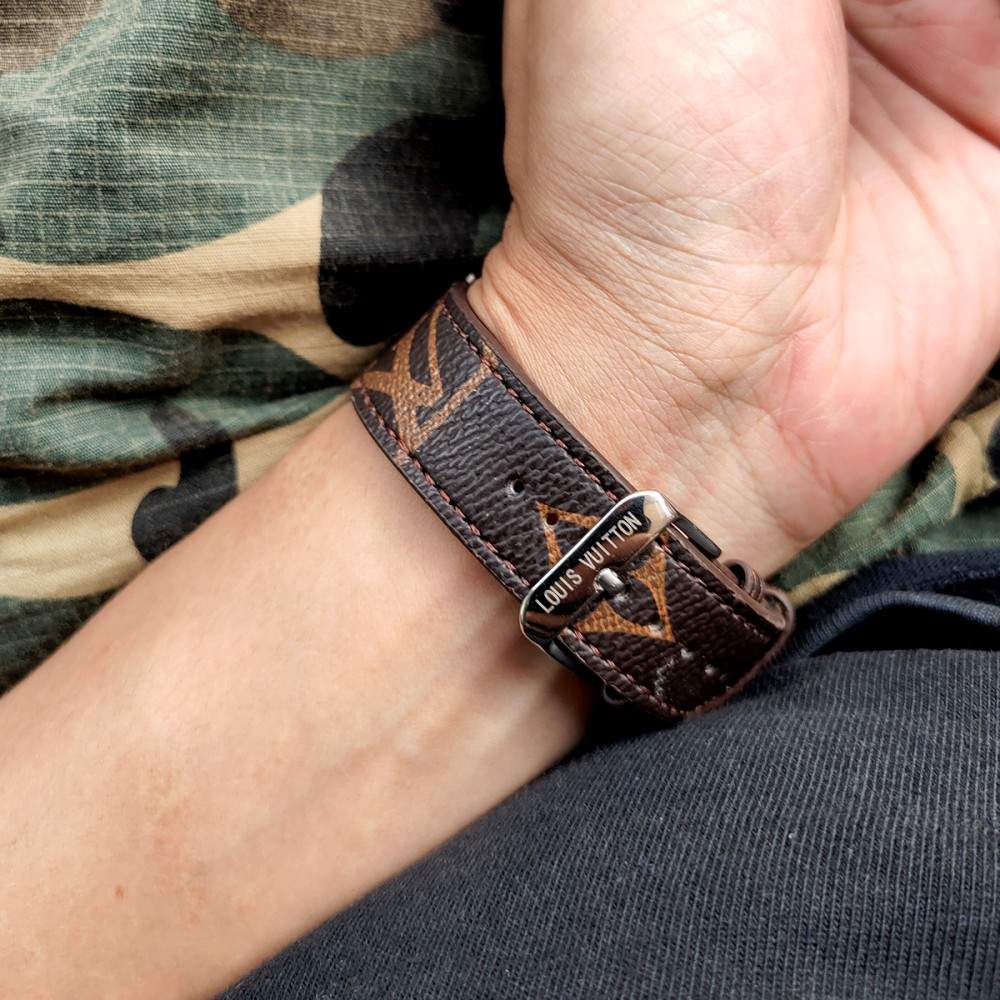CORREA CLÁSICA MARRÓN DE LUJO PARA CORREAS DE APPLE WATCH