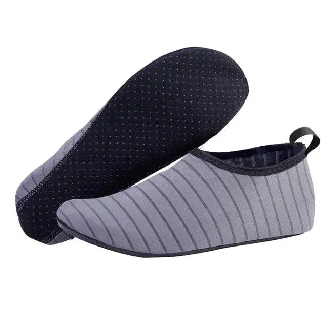 AquaFlex Unisex Water Shoes - Quick-Dry Beach Yoga Swim Socks