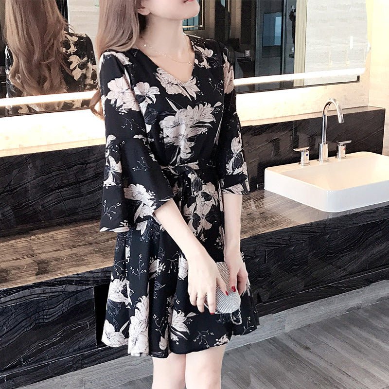 New floral dress women's summer dress summer 2019 new women's fashion student Korean style slimming fashion fashion
