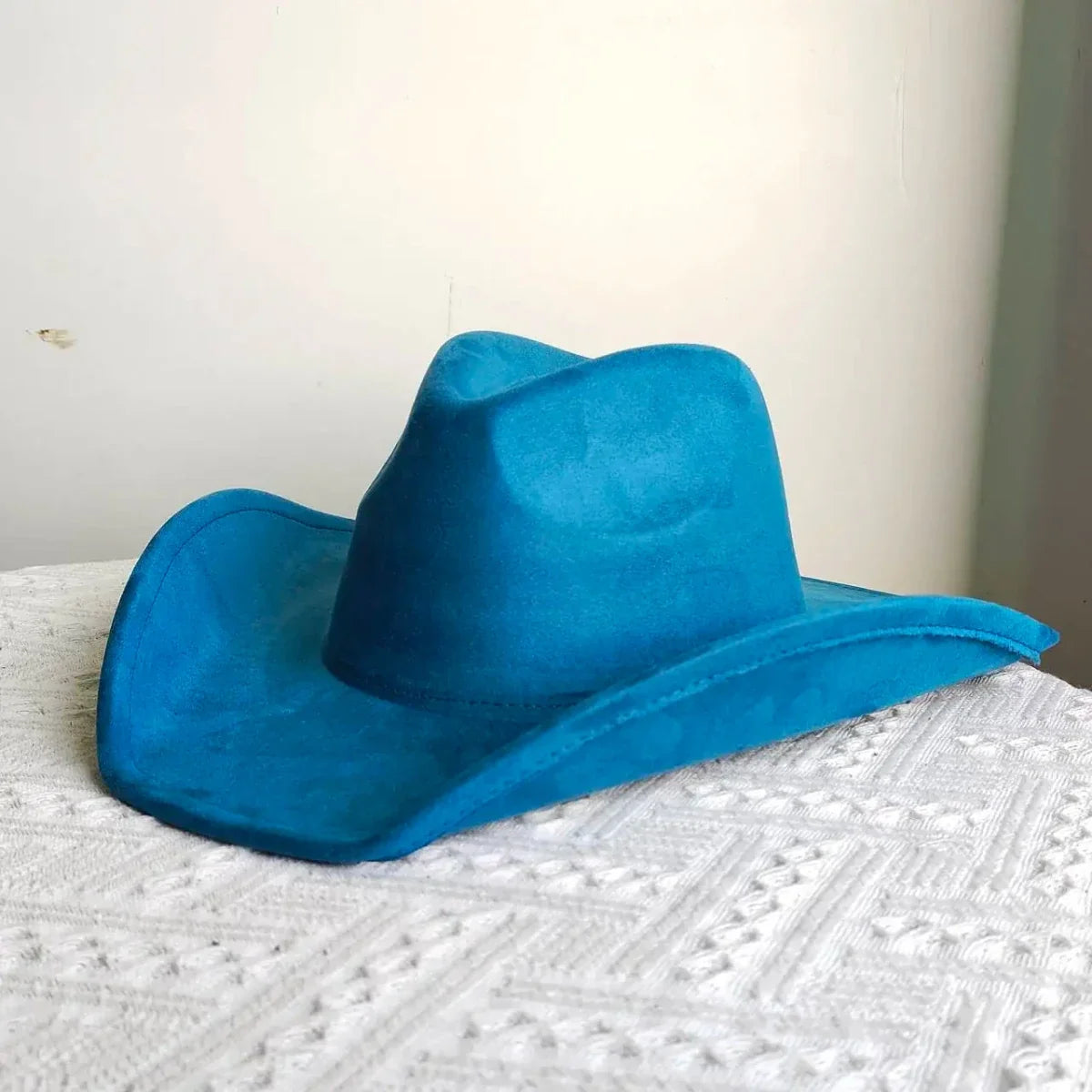 Premium Suede Cowboy Hat for Stylish Men and Women - Ideal for Outdoor Festivities