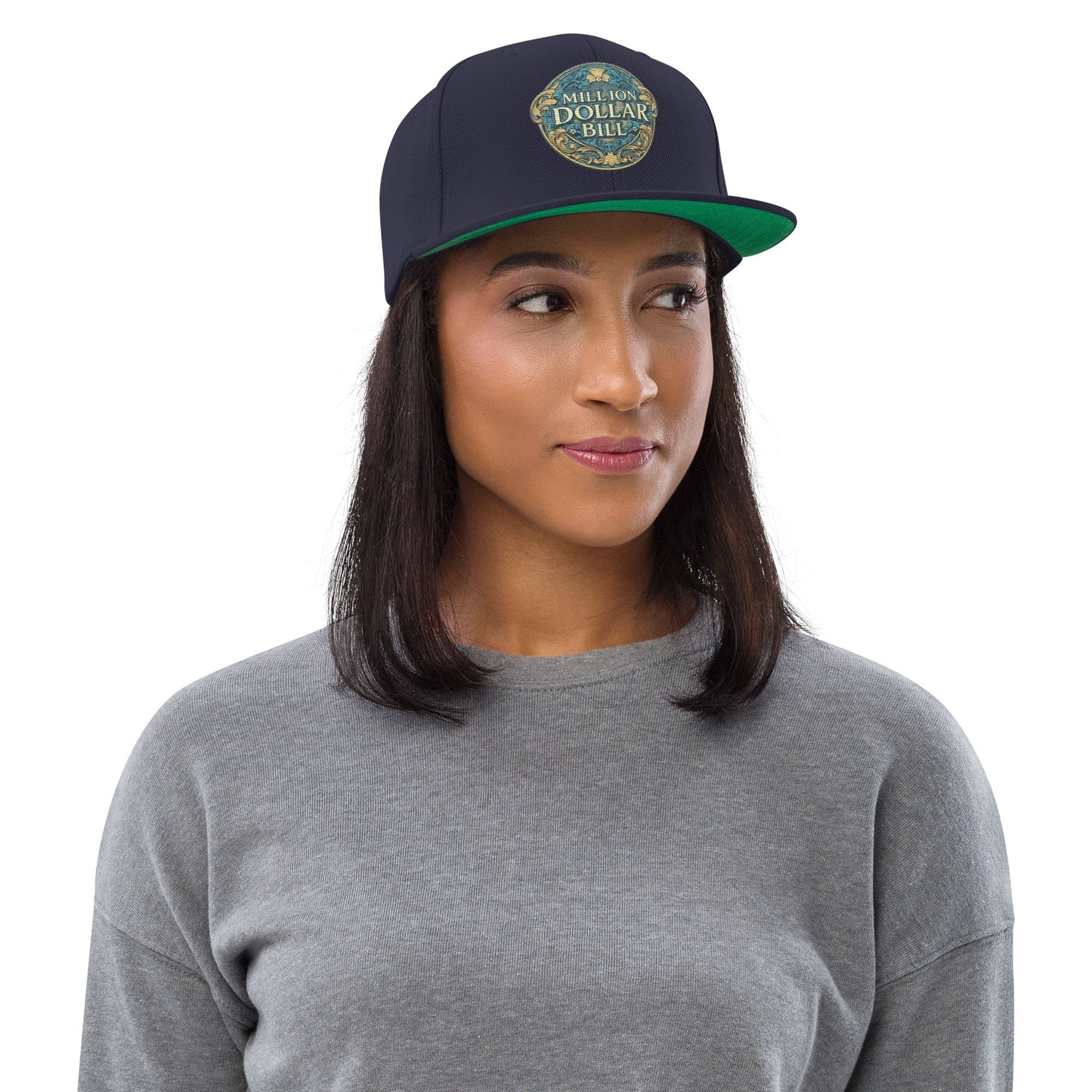 MDB Co. Gorra Snapback con Emblema Icónico