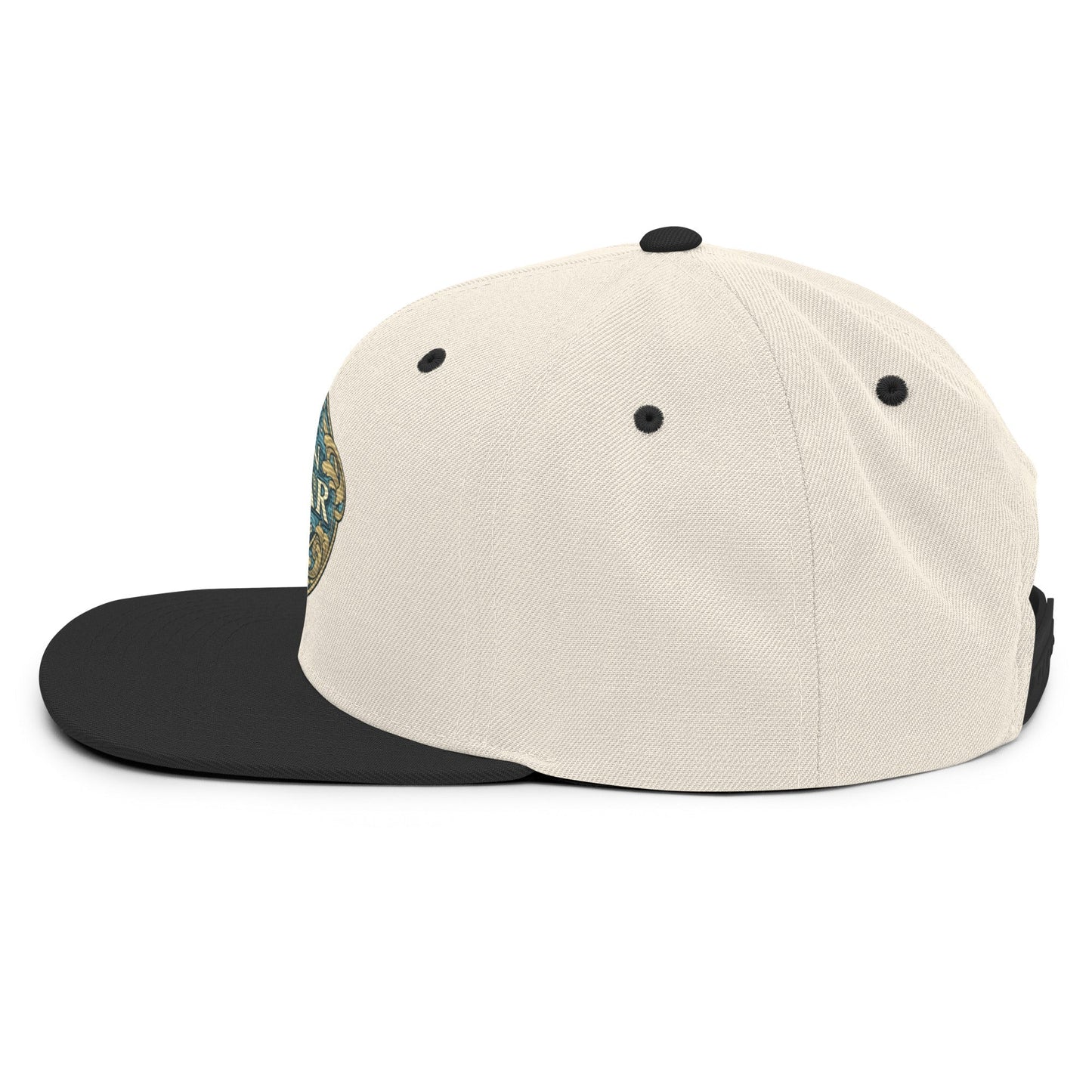 MDB Co. Gorra Snapback con Emblema Icónico