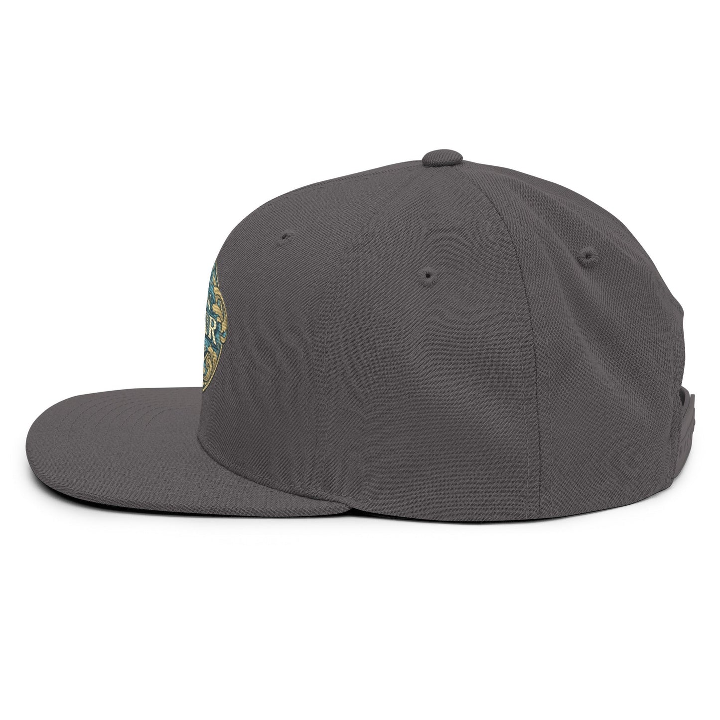 MDB Co. Gorra Snapback con Emblema Icónico