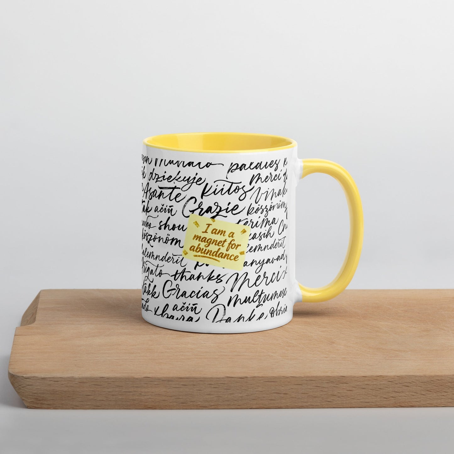 Taza magnética de gratitud de MDB Co. con interior de color