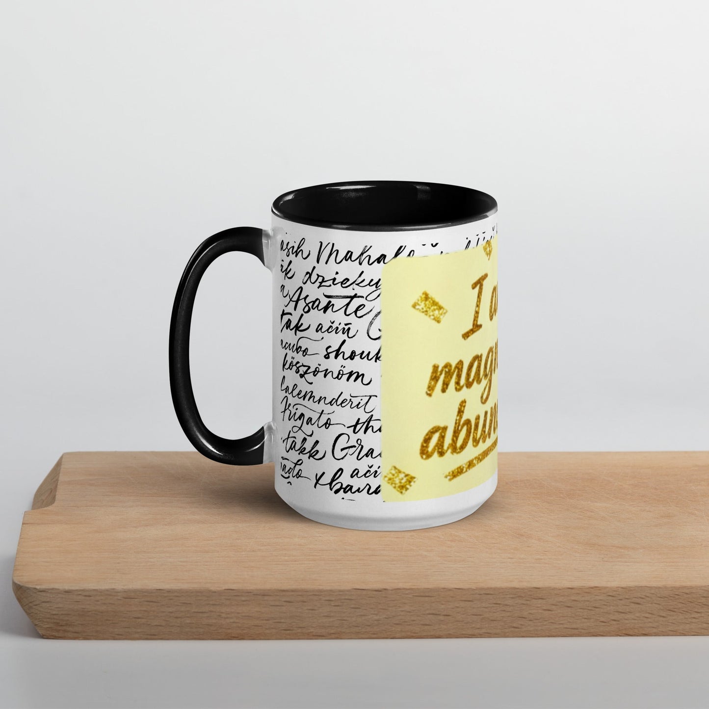 Taza magnética de gratitud de MDB Co. con interior de color
