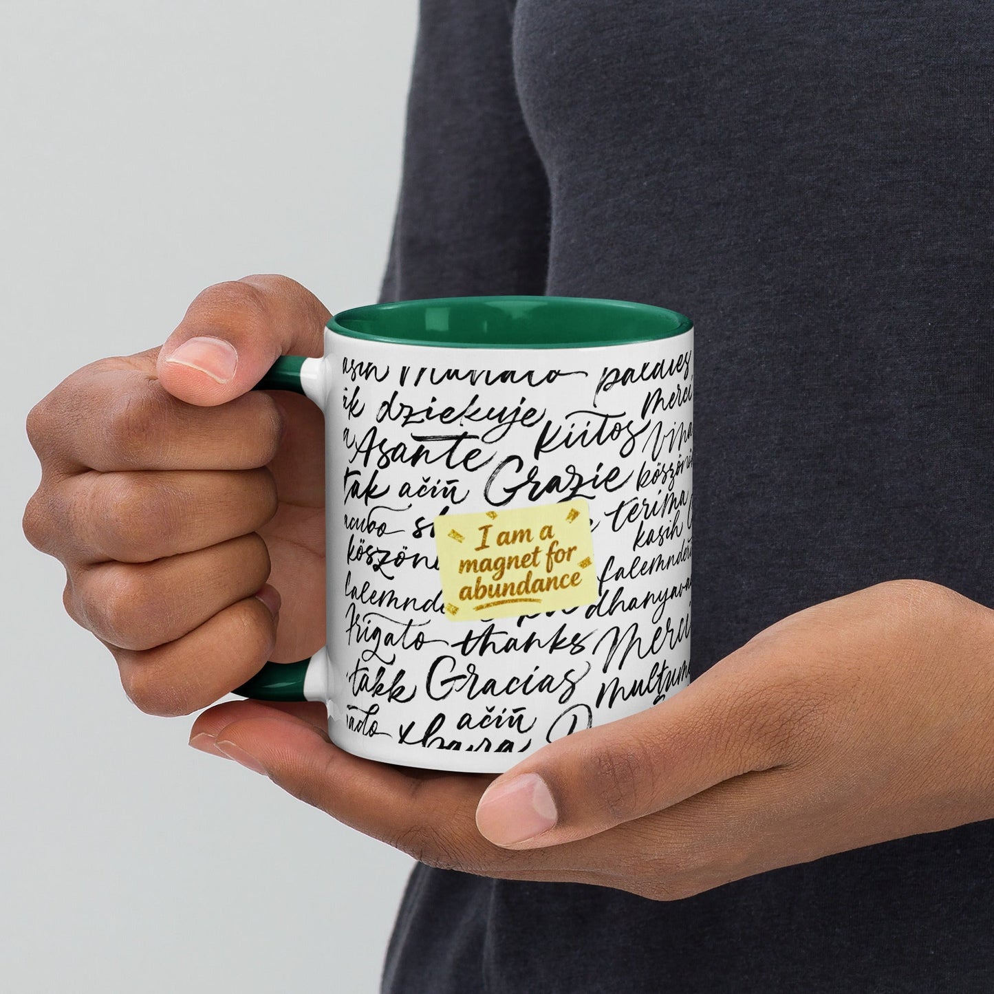 Taza magnética de gratitud de MDB Co. con interior de color