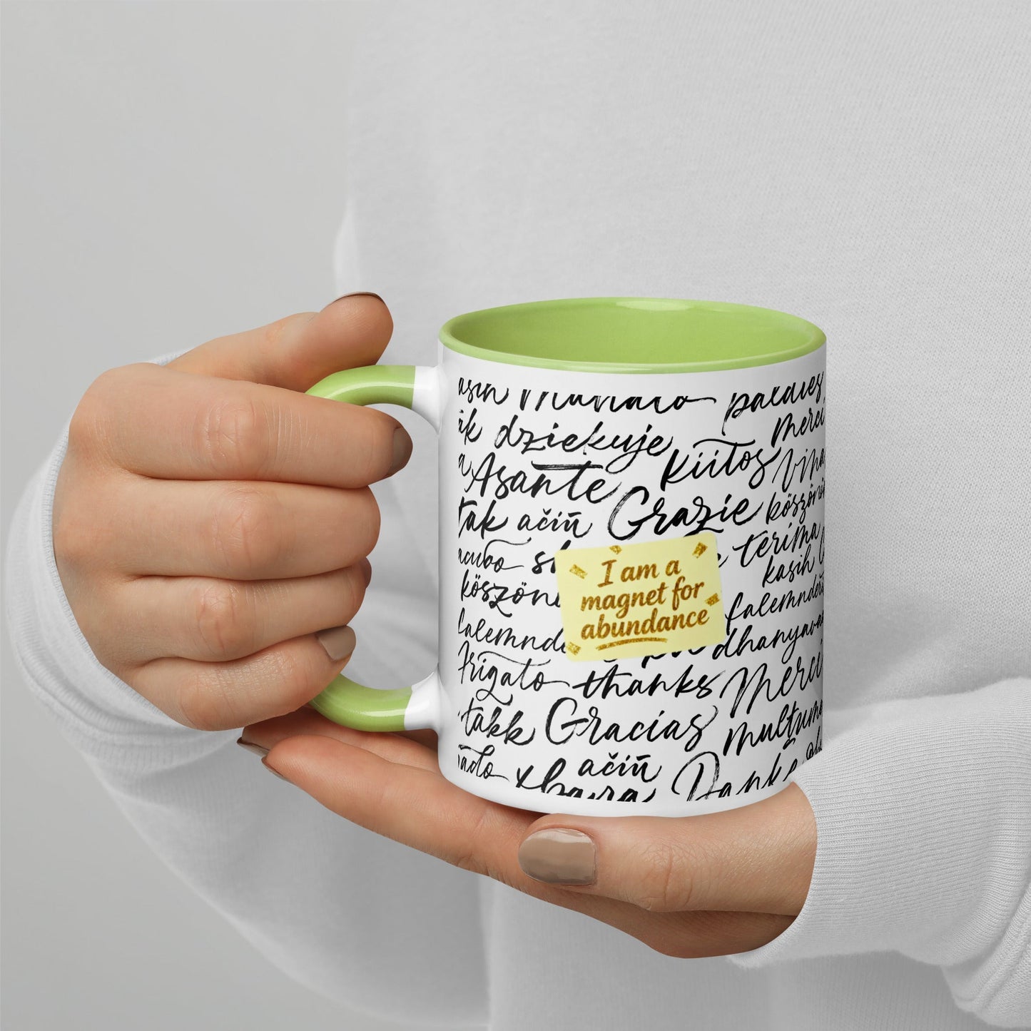 Taza magnética de gratitud de MDB Co. con interior de color