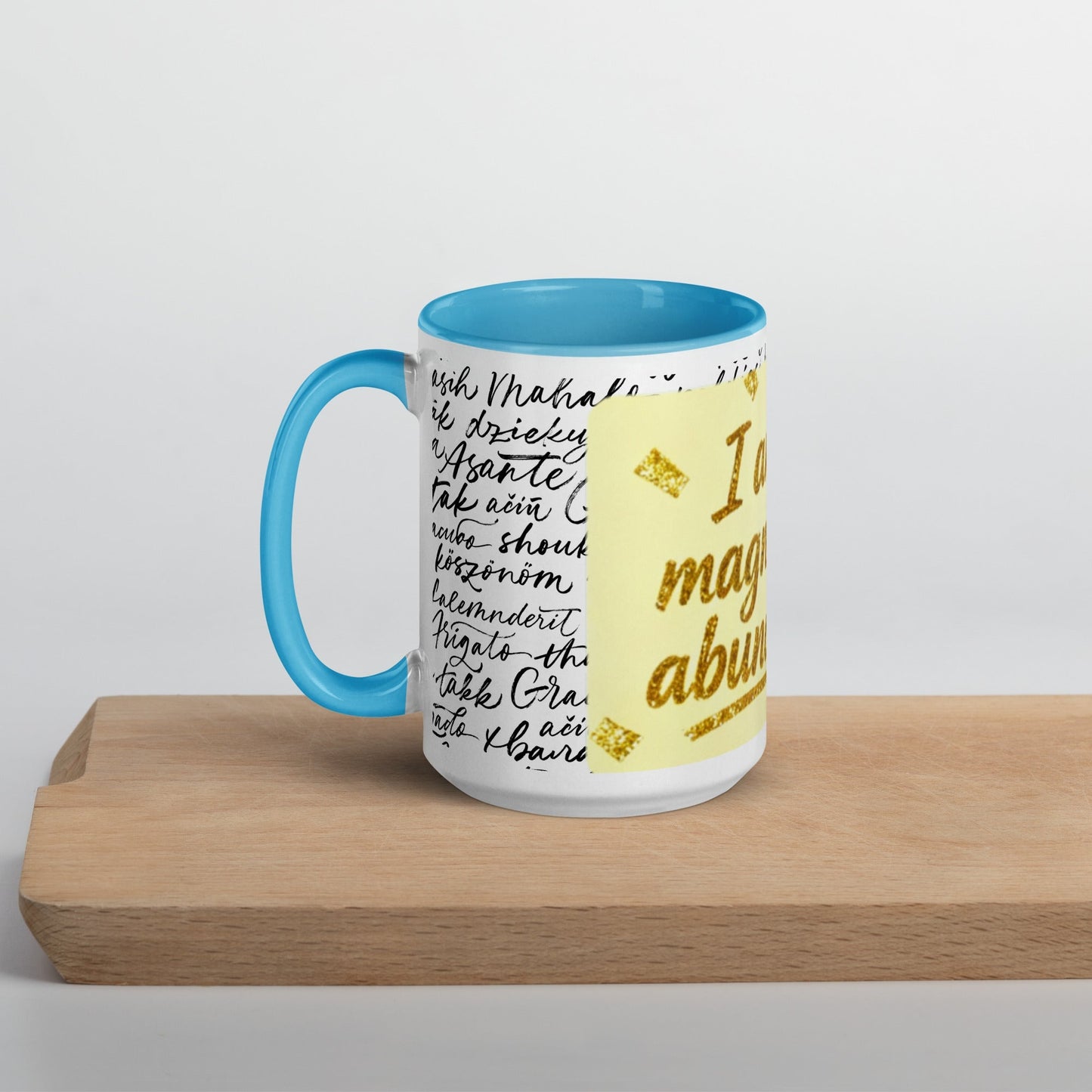 Taza magnética de gratitud de MDB Co. con interior de color