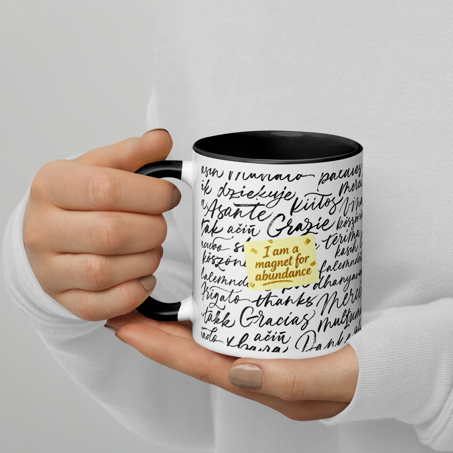Taza magnética de gratitud de MDB Co. con interior de color