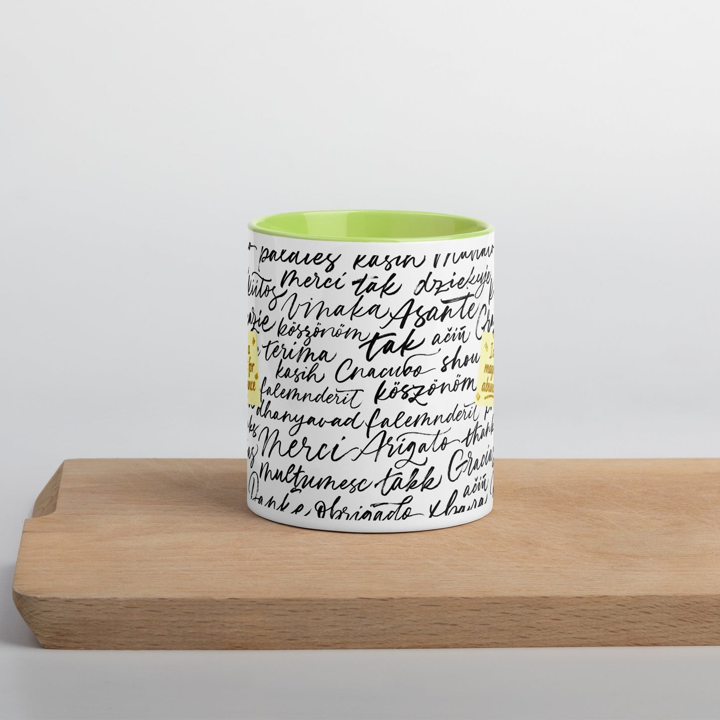 Taza magnética de gratitud de MDB Co. con interior de color