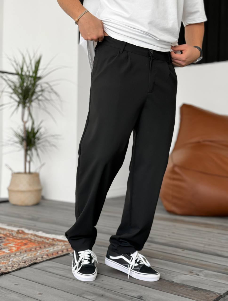 Pantalones Plisados Esenciales Modernos para Hombre – Comodidad a Medida para una Elegancia Diaria