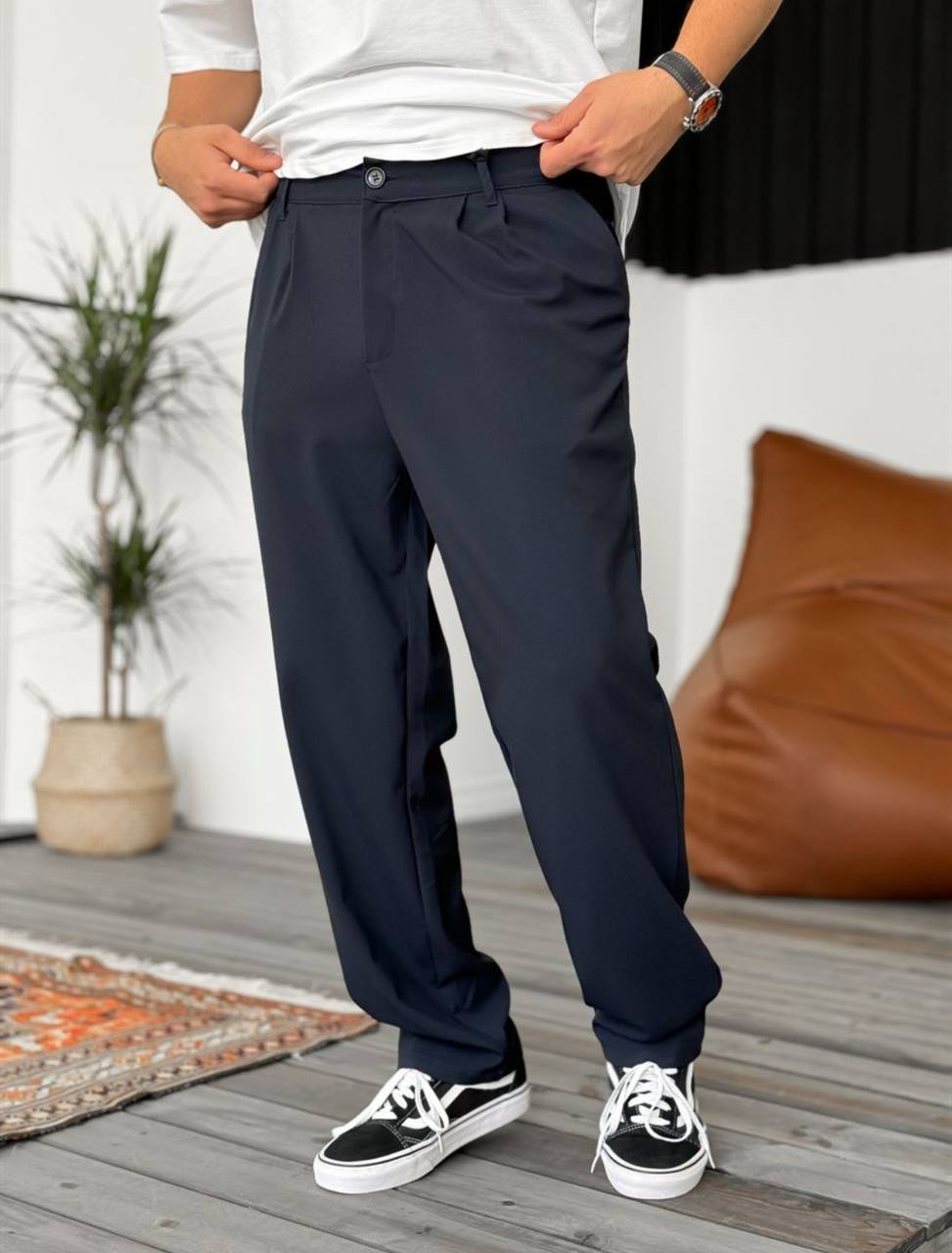 Pantalones Plisados Esenciales Modernos para Hombre – Comodidad a Medida para una Elegancia Diaria