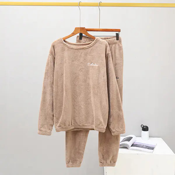 Women's Winter Cozy Loungewear Set with Fleece Pants
