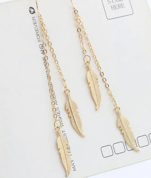 Pendientes de hoja de moda con borla de cadena y plumas