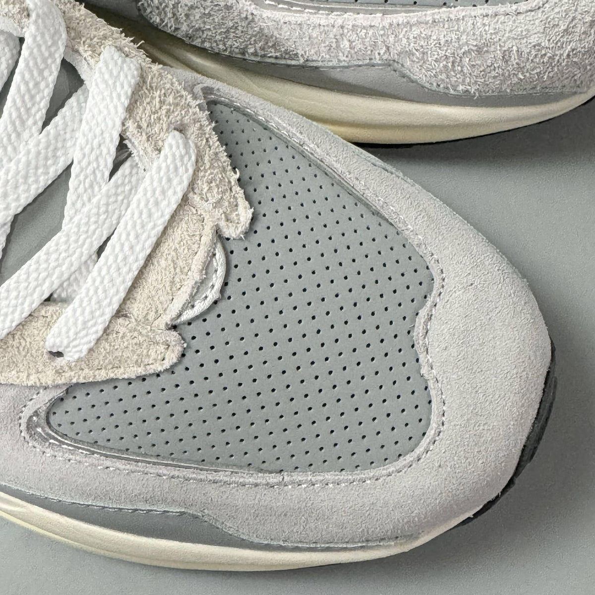 New Balance 57/40 Grey Day