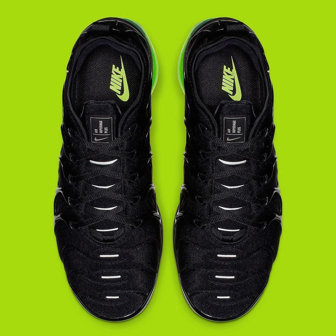 Nike Air VaporMax Plus Black Volt Sole Sneakers - Men's