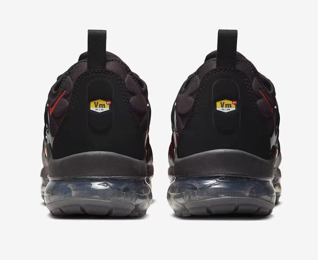 Nike Air VaporMax Plus 'Darth Maul'