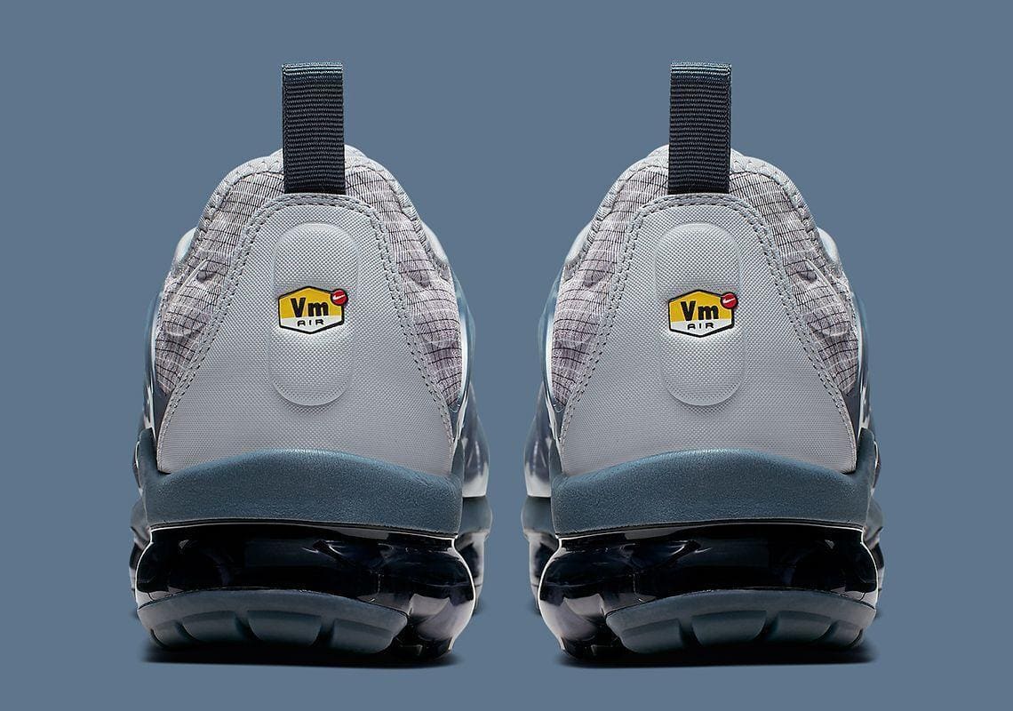 Nike Air VaporMax Plus 'Wolf Grey Dark Grey White'