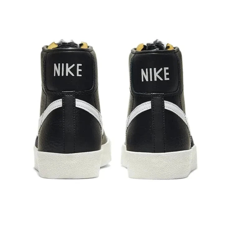Nike Blazer Mid '77 Vintage Black Sail Sneakers