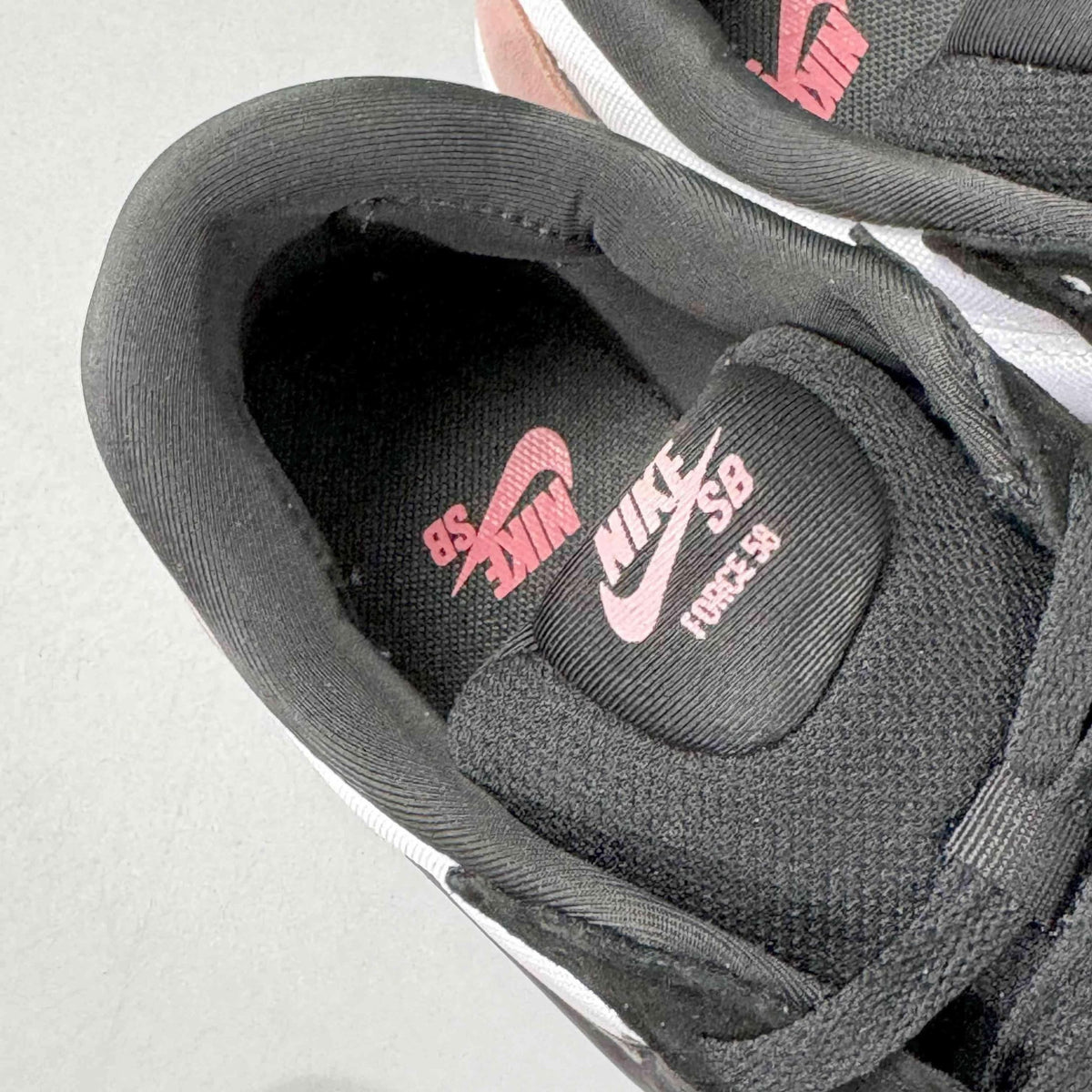 Nike SB Force 58 Pink Salt Black
