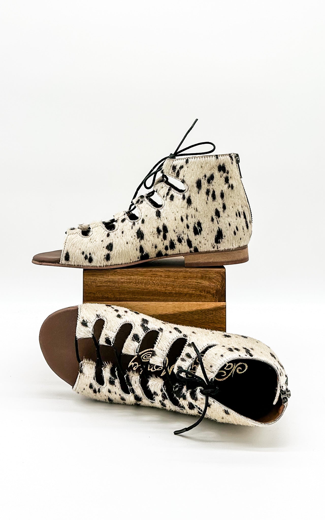Sandalias Nola en blanco y negro