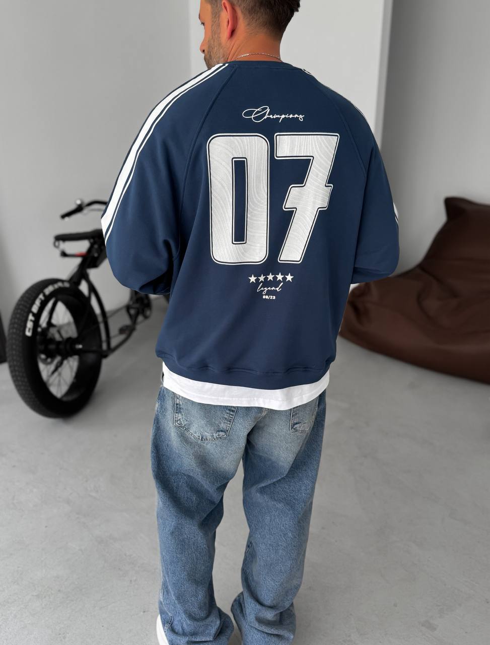 Sudadera Oversize Unisex con Rayas Universitarias