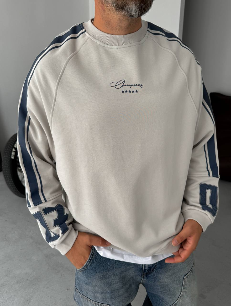 Sudadera Oversize Unisex con Rayas Universitarias