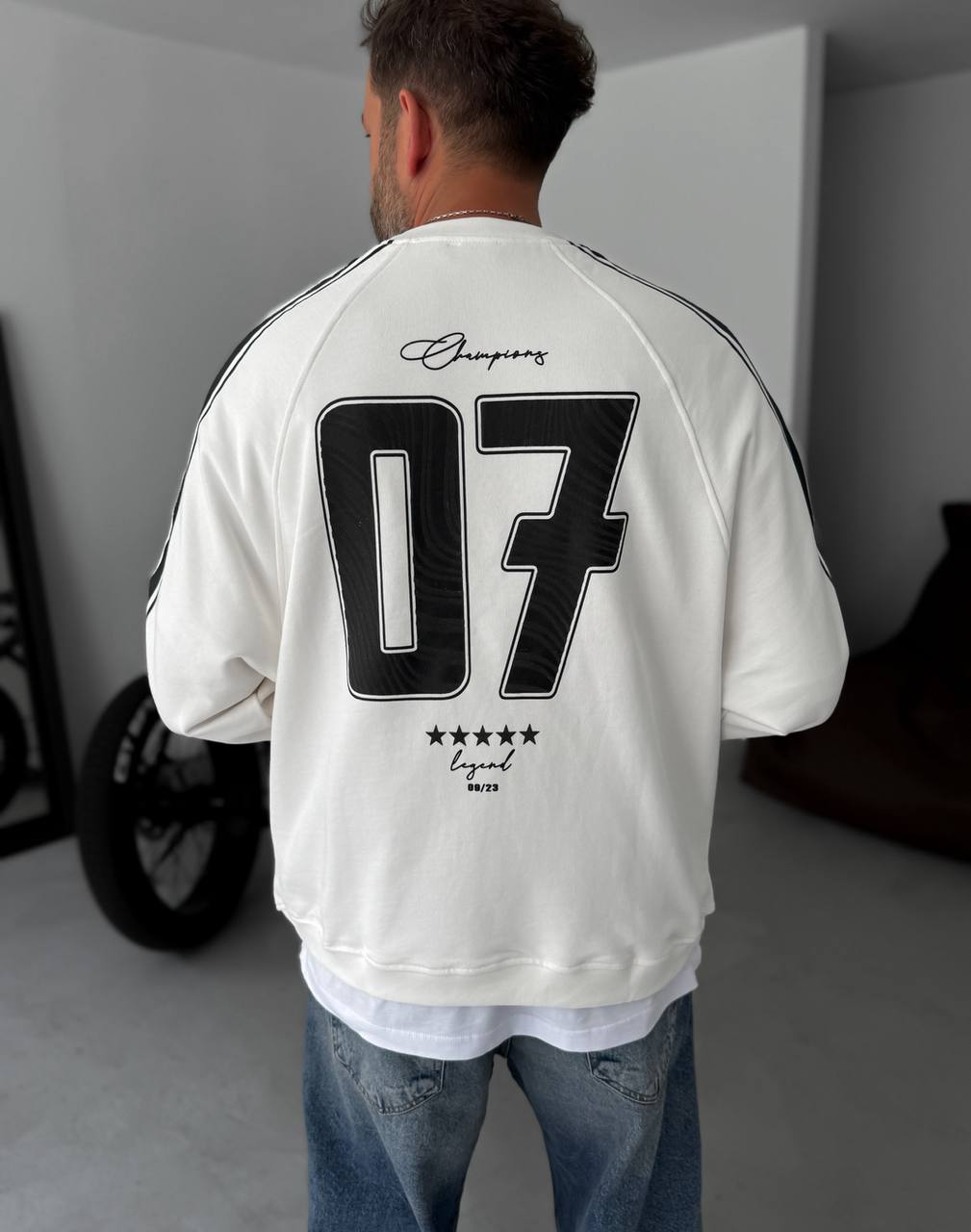 Sudadera Oversize Unisex con Rayas Universitarias