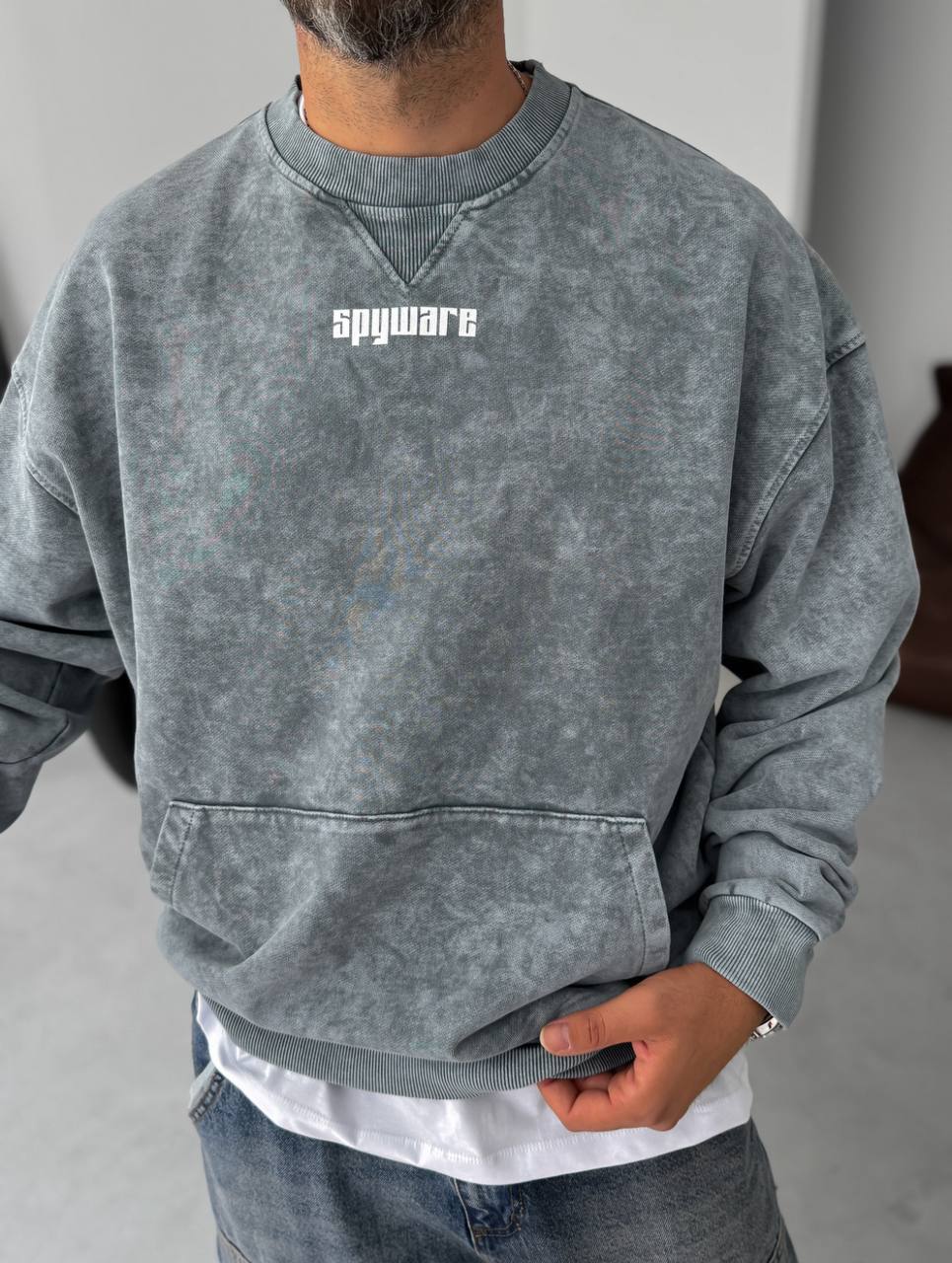 Sudadera extragrande unisex con bolsillo canguro y diseño de grafiti