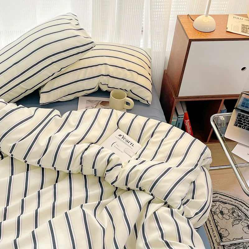 Nordic Stripe Bedding Set