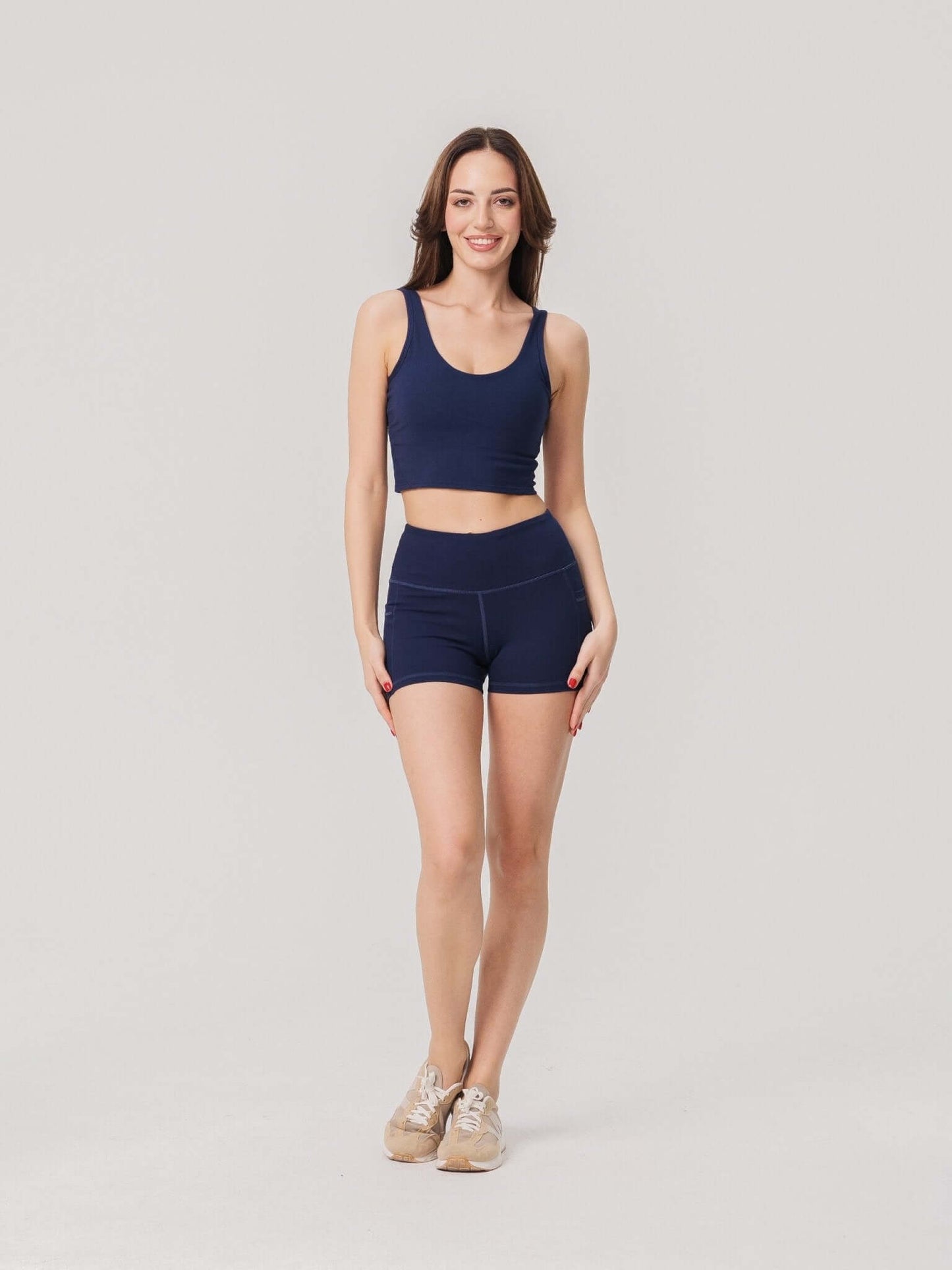 Three Pocket Basic Short