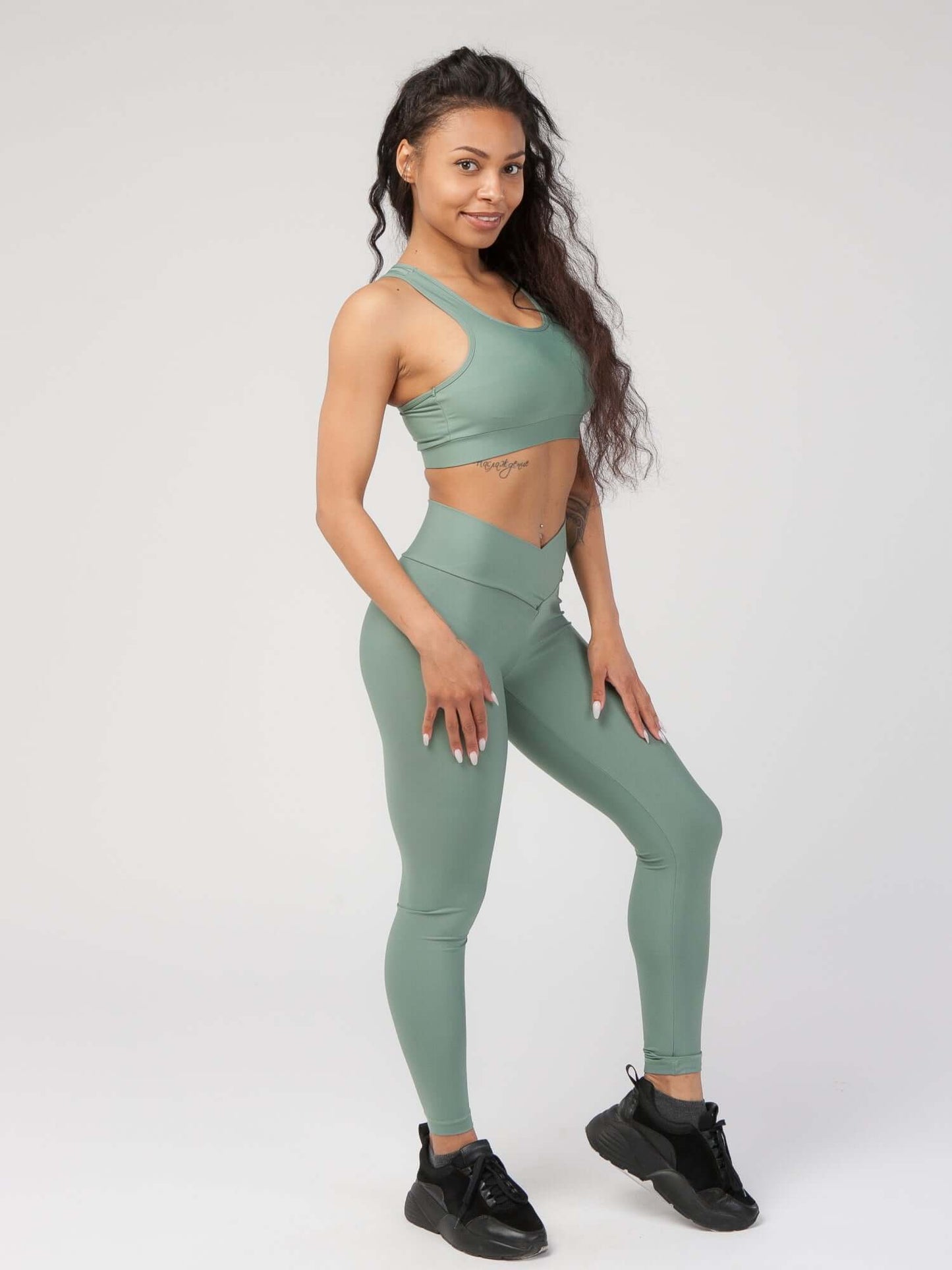 V Front High Waist Legging