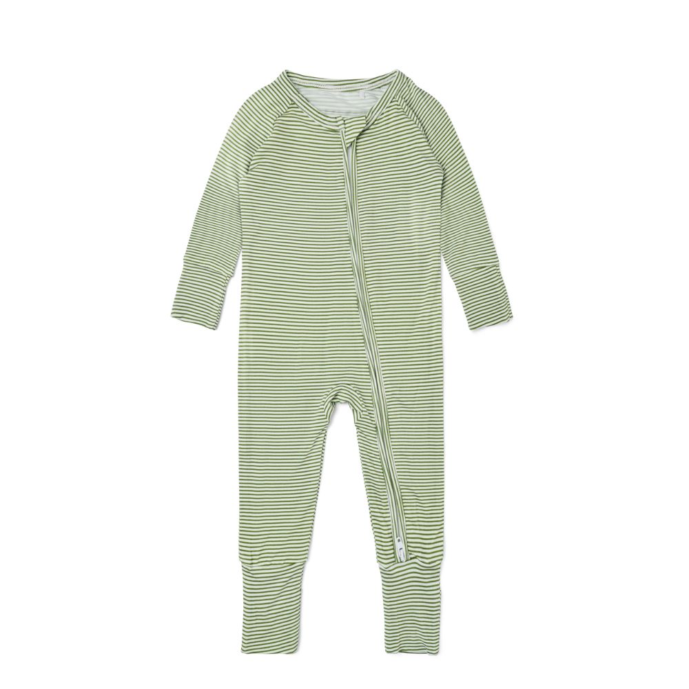Pijama de bambú a rayas verde hoja