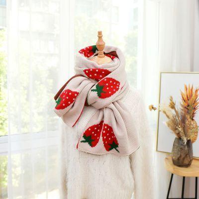 Pañuelo estampado de fresas