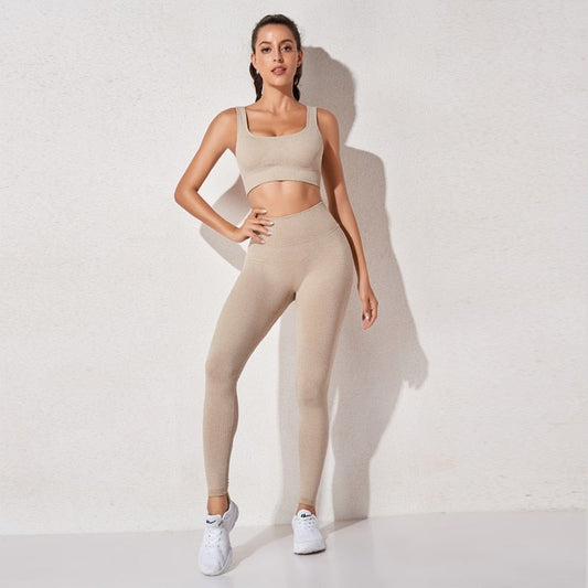 Elevate Active: Sujetador y leggings de tiro alto sin costuras