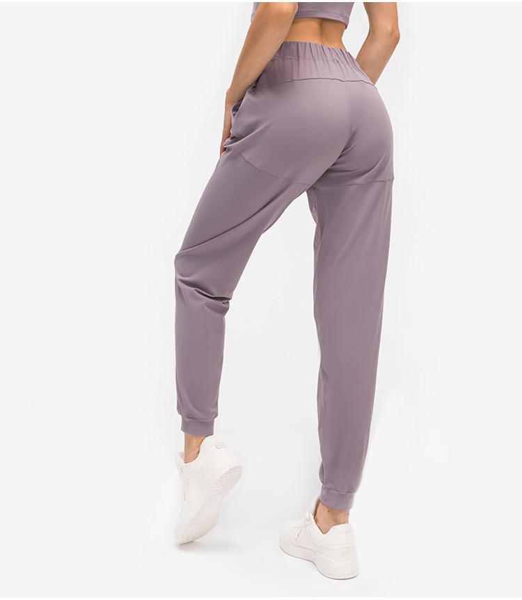 Pantalones deportivos elásticos y cómodos BareMove para mujer, 28"