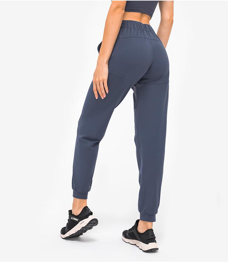 Pantalones deportivos elásticos y cómodos BareMove para mujer, 28"