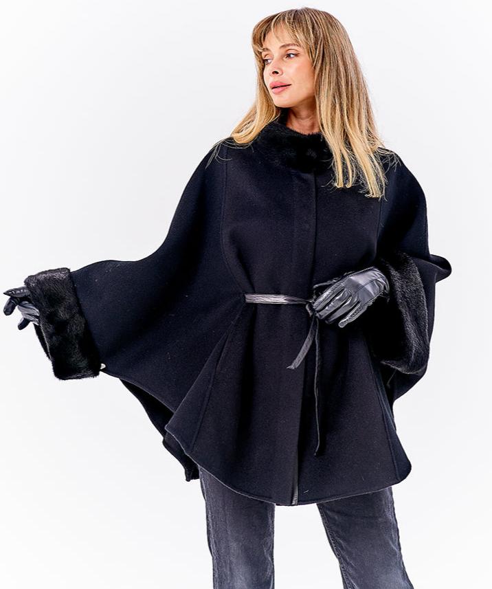 Poncho de lana de doble cara con piel de visón escandinavo auténtico