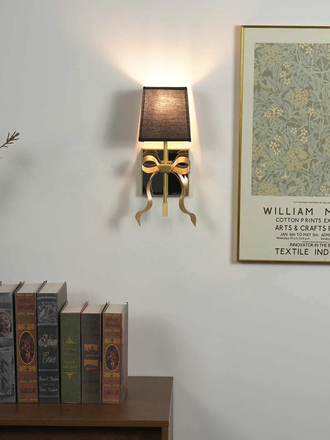 Aplique de pared con lazo