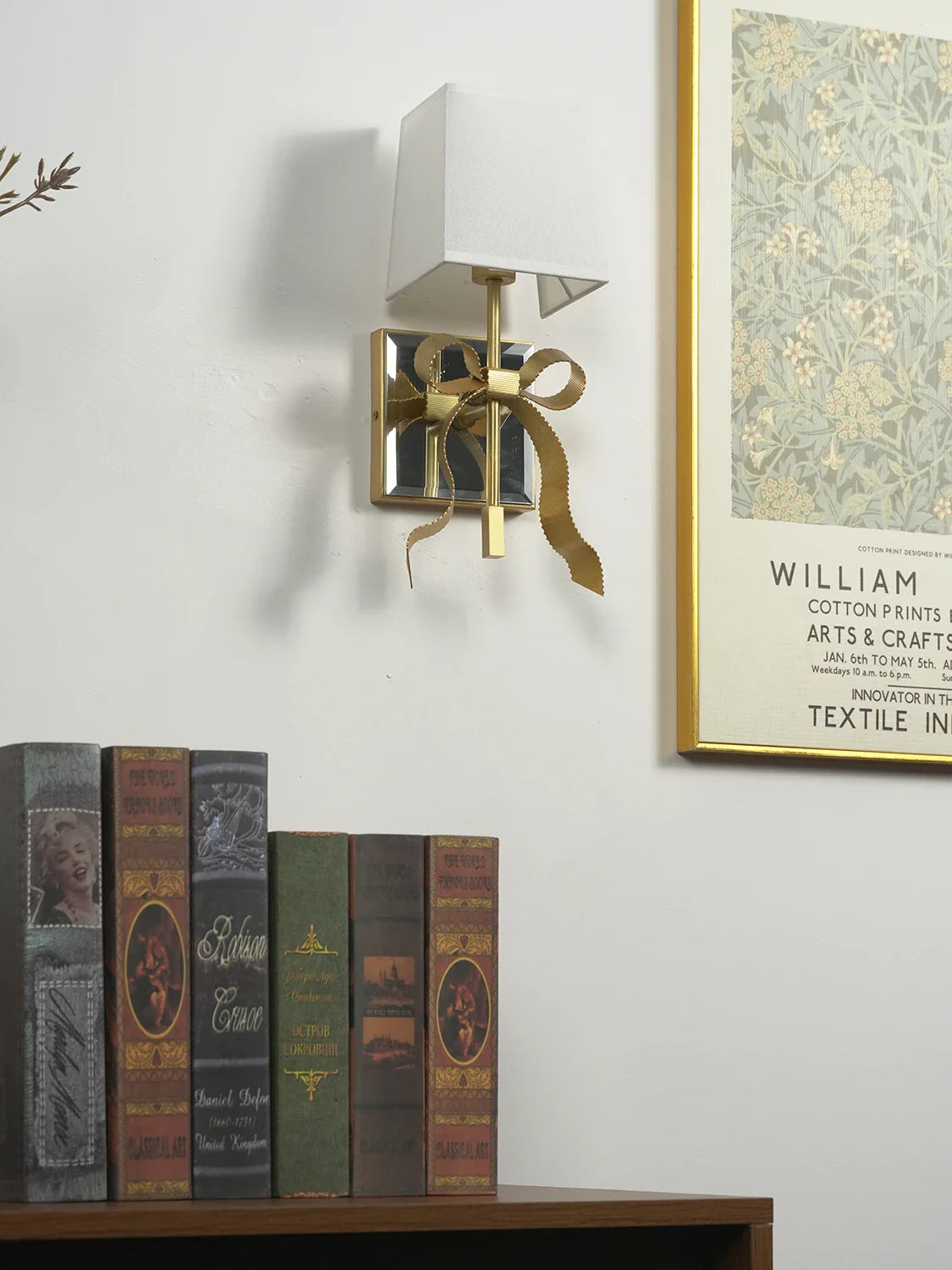 Aplique de pared con lazo