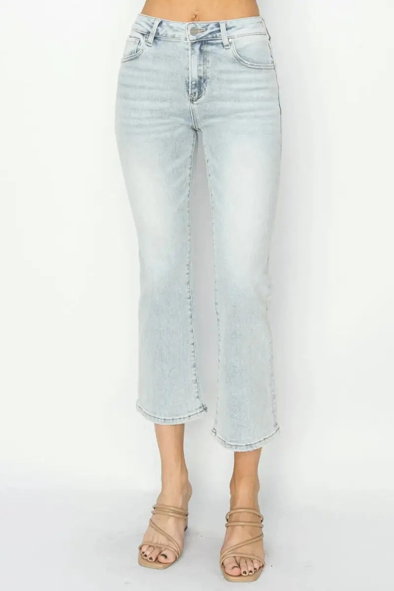Cropped Flare Jeans - Comfortable Fit - Everyday Denim