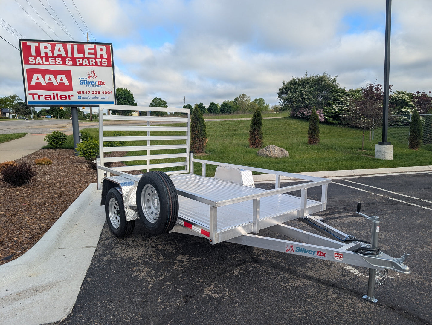 Silver Ox 6x10 Single Axle Aluminum Utility Trailer with Aluminum Deck