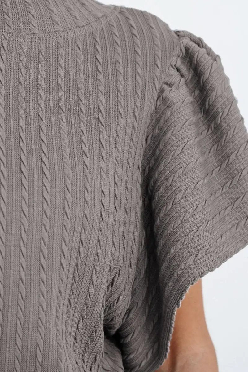 Tops/Blouses & Shirts Love Salve Textured Top Women's Casual Chic Flutter Sleeve Top Elegant, Solid Color