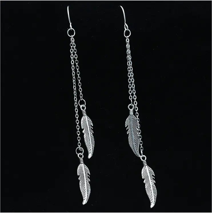 Pendientes de hoja de moda con borla de cadena y plumas
