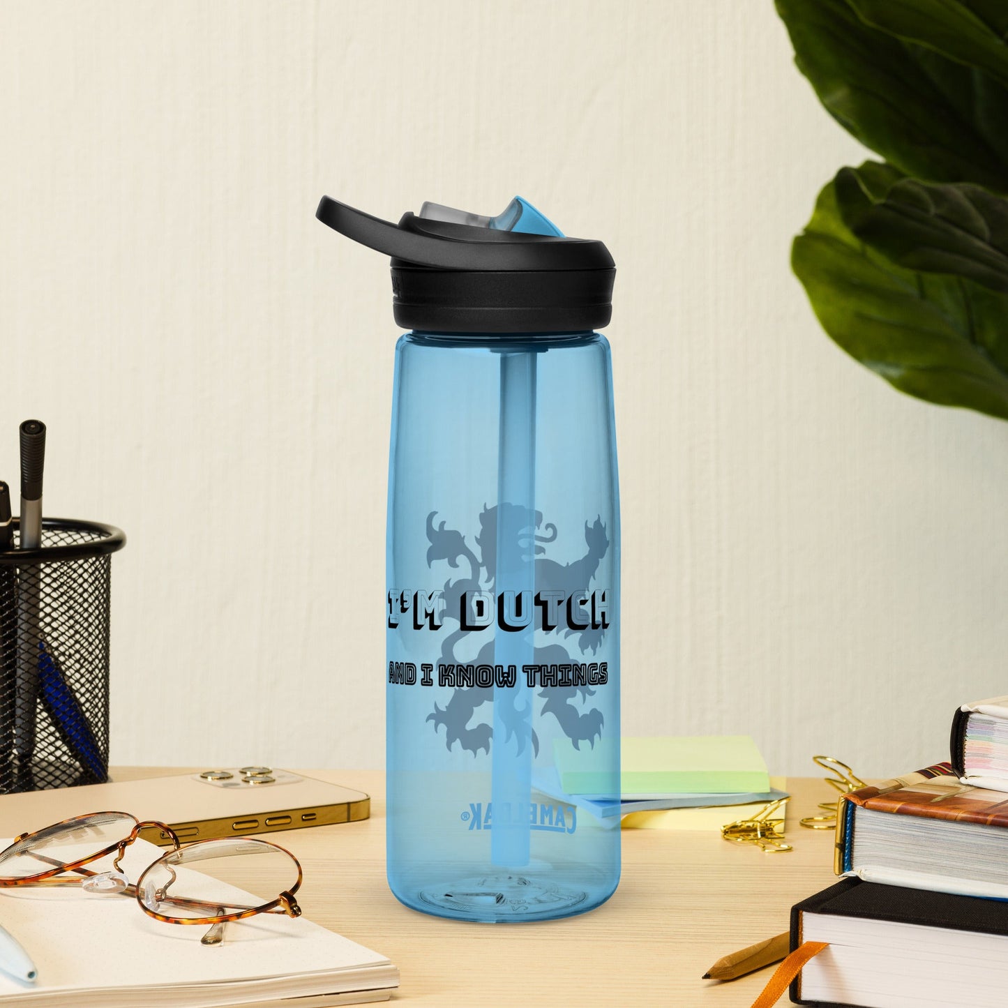 Kamelenrug Leeuw - CamelBak® Sports water bottle