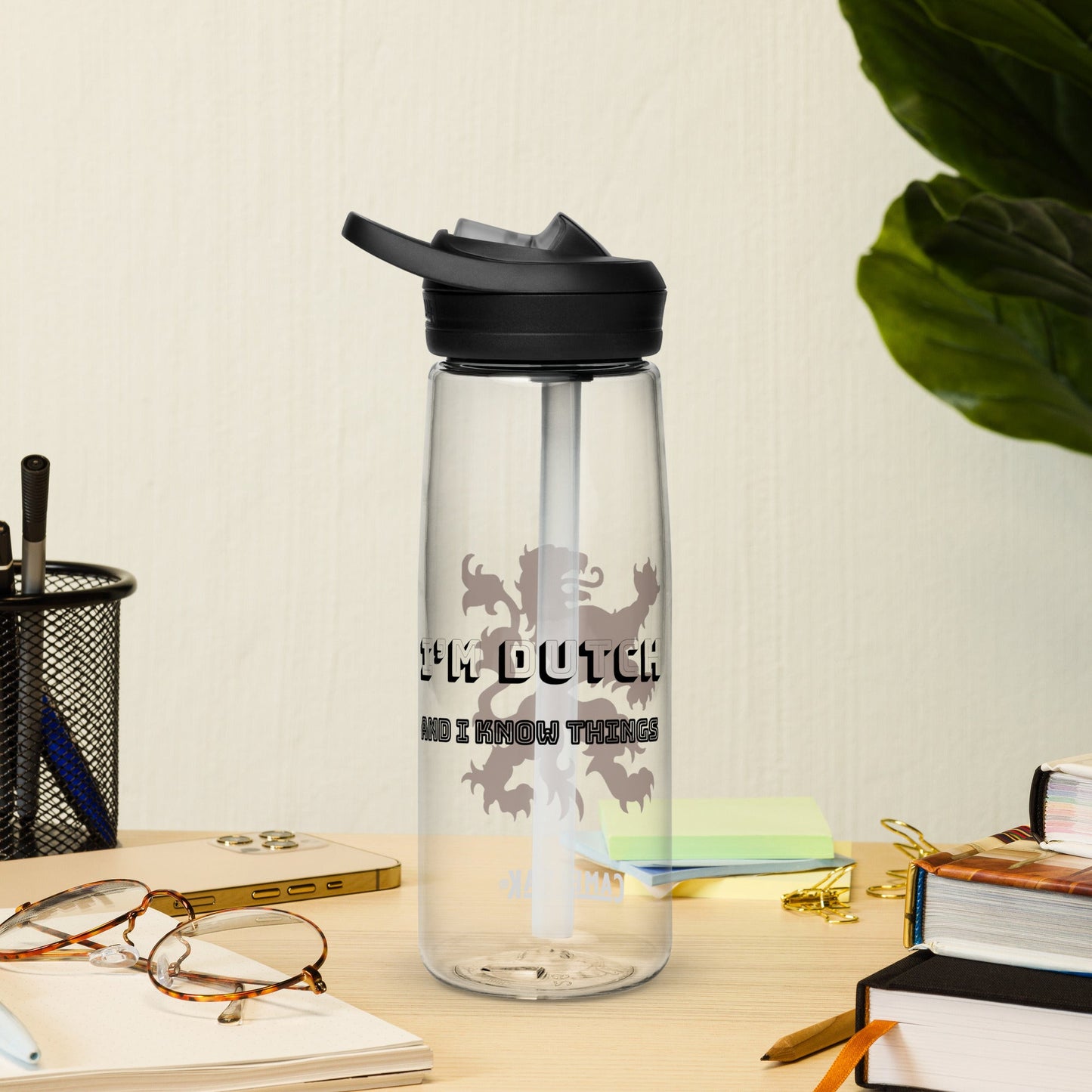 Kamelenrug Leeuw - CamelBak® Sports water bottle