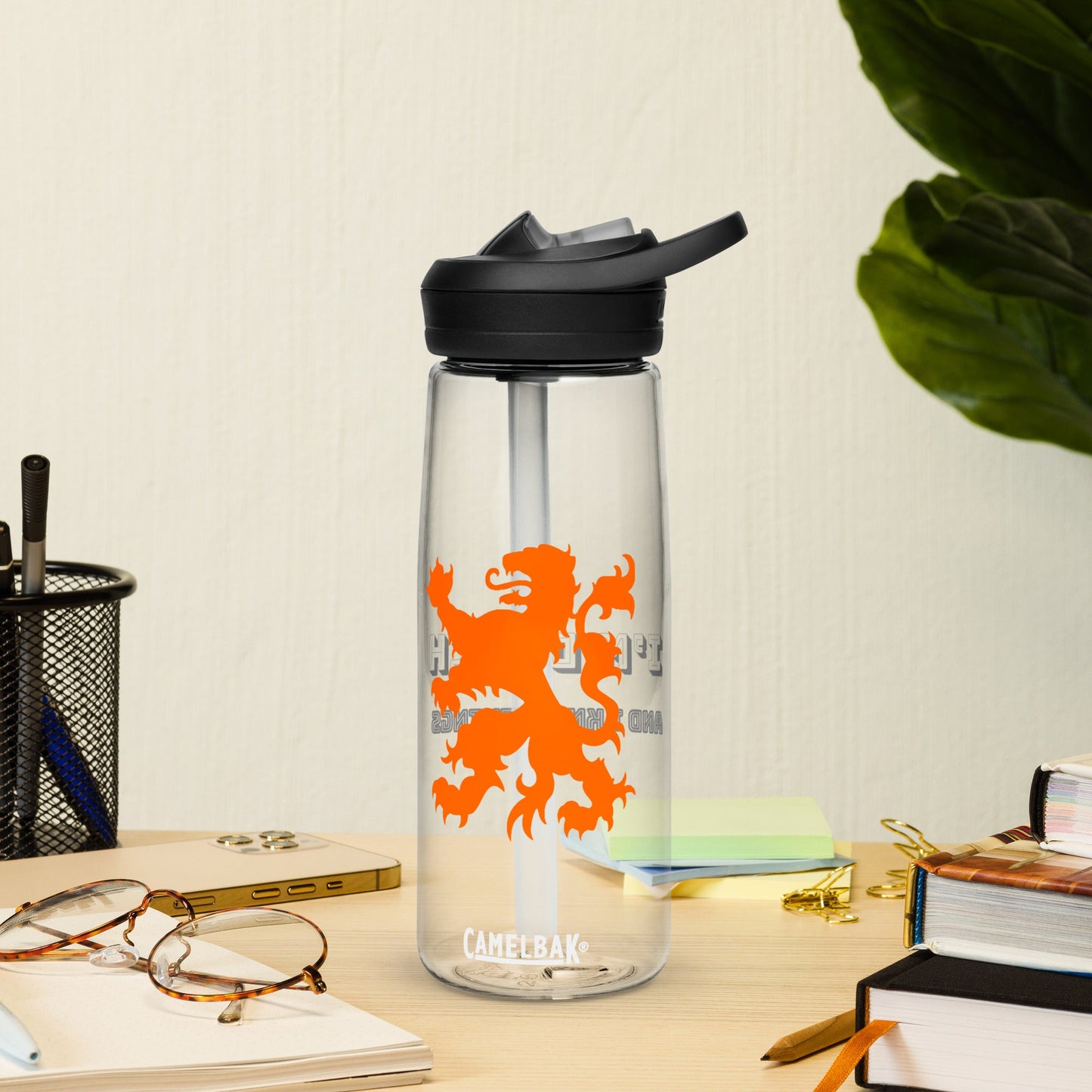 Kamelenrug Leeuw - CamelBak® Sports water bottle